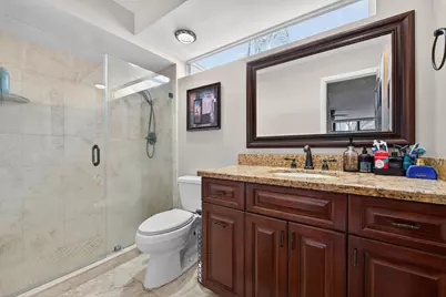 1340 E Golfview Drive, Pembroke Pines, FL 33026 - Photo 21