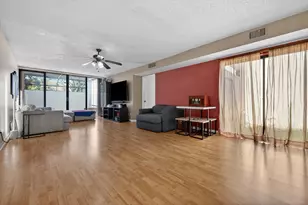 1340 E Golfview Dr, Hollywood, FL 33026 - Photo 7