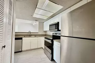 5035 Wiles Rd, Coconut Creek, FL 33073 - Photo 11