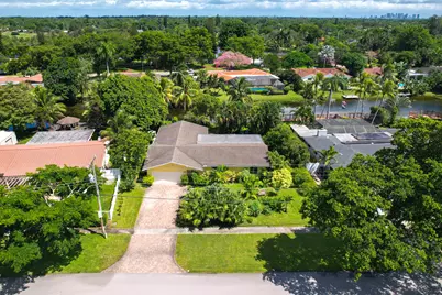 1040 Renmar Drive, Plantation, FL 33317 - Photo 37