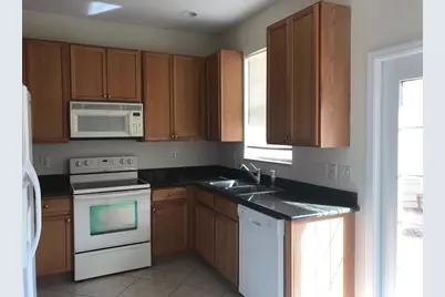 141 E Thatch Palm Circle, Jupiter, FL 33458 - Photo 11