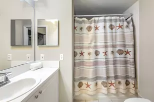 630 S Sapodilla Ave, West Palm Beach, FL 33401 - Photo 21