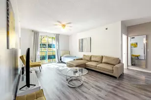 630 S Sapodilla Ave, West Palm Beach, FL 33401 - Photo 5