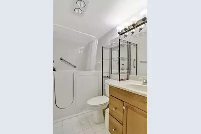 4076 Newport Q #4076, Deerfield Beach, FL 33442 - Photo 17