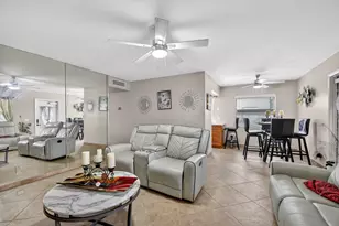 743 Burgundy P, Delray Beach, FL 33484 - Photo 7