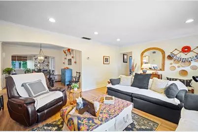 10611 NW 18th Place, Hollywood, FL 33026 - Photo 7