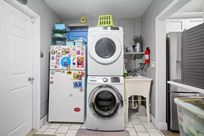 10611 NW 18th Place, Hollywood, FL 33026 - Photo 13