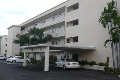 2400 NE 1st Lane #206, Boynton Beach, FL 33435 - Photo 1