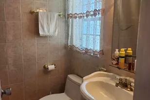 2400 NE 1st Ln, Boynton Beach, FL 33435 - Photo 11