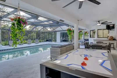 13302 Doubletree Circle, Wellington, FL 33414 - Photo 23