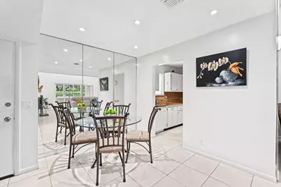 2538 Boundbrook Drive S #140, Palm Springs, FL 33406 - Photo 3