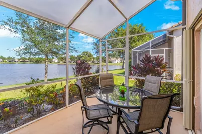 10679 Lake Shore Drive, Wellington, FL 33414 - Photo 17