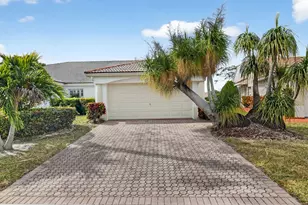 15361 Lake Wisteria Rd, Delray Beach, FL 33484 - Photo 5
