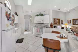 15361 Lake Wisteria Rd, Delray Beach, FL 33484 - Photo 15