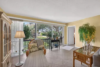 17 SE Turtle Creek Drive #Unit D, Jupiter, FL 33469 - Photo 5