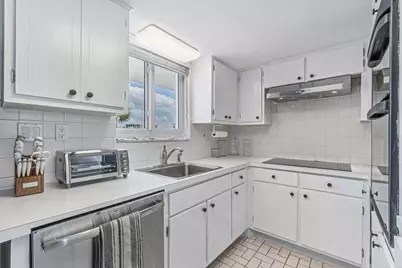 2505 S Ocean Boulevard #303, Palm Beach, FL 33480 - Photo 11