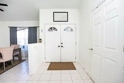 376 NW Sherry Lane, Port Saint Lucie, FL 34986 - Photo 3