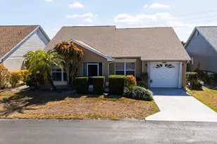 376 NW Sherry Ln, Port Saint Lucie, FL 34986 - Photo 1