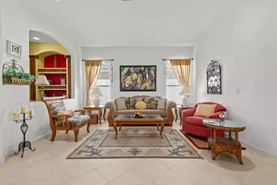 333 NW Springview Loop, Port Saint Lucie, FL 34986 - Photo 3