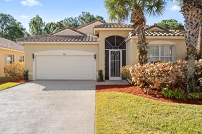 333 NW Springview Loop, Port Saint Lucie, FL 34986 - Photo 1