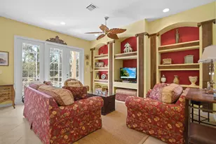 333 NW Springview Loop, Port Saint Lucie, FL 34986 - Photo 5