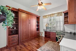 333 NW Springview Loop, Port Saint Lucie, FL 34986 - Photo 11