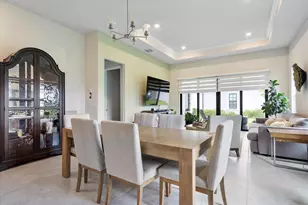 8318 W Blue Spring Dr, Parkland, FL 33067 - Photo 3