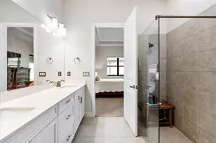 8318 W Blue Spring Dr, Parkland, FL 33067 - Photo 9