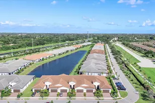 8318 W Blue Spring Dr, Parkland, FL 33067 - Photo 19