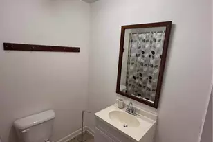 5306 Pinetree Dr, Fort Pierce, FL 34982 - Photo 9