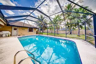 301 Knotty Wood Ln, Wellington, FL 33414 - Photo 33