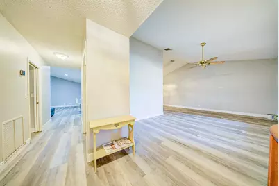 301 Knotty Wood Lane, Wellington, FL 33414 - Photo 5