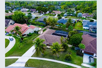 301 Knotty Wood Lane, Wellington, FL 33414 - Photo 43