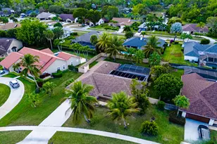 301 Knotty Wood Ln, Wellington, FL 33414 - Photo 43