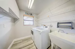 301 Knotty Wood Ln, Wellington, FL 33414 - Photo 29