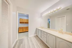 301 Knotty Wood Ln, Wellington, FL 33414 - Photo 25