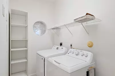 8050 Murano Circle, Palm Beach Gardens, FL 33418 - Photo 17