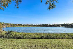 8050 Murano Cir, Palm Beach Gardens, FL 33418 - Photo 23
