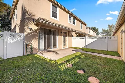 8050 Murano Circle, Palm Beach Gardens, FL 33418 - Photo 19