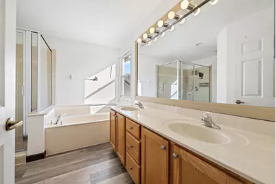 8050 Murano Circle, Palm Beach Gardens, FL 33418 - Photo 13