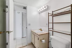 555 Purdy Ln, Lake Worth Beach, FL 33461 - Photo 33