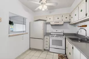 555 Purdy Ln, Lake Worth Beach, FL 33461 - Photo 21