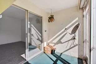 555 Purdy Ln, Lake Worth Beach, FL 33461 - Photo 35