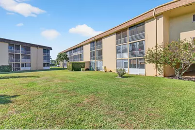 555 Purdy Lane #116, Palm Springs, FL 33461 - Photo 41