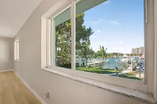 2649 Lake Dr, West Palm Beach, FL 33404 - Photo 33