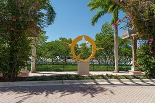 9025 SE Bridge Rd, Hobe Sound, FL 33455 - Photo 23