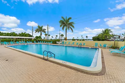 1800 SE Saint Lucie Boulevard #7-201, Stuart, FL 34996 - Photo 13