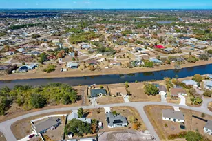 211 SW N Wakefield Cir, Port Saint Lucie, FL 34953 - Photo 33