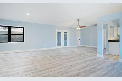 211 SW North Wakefield Circle, Port Saint Lucie, FL 34953 - Photo 5