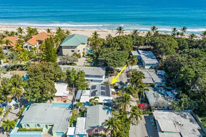 16 Surf Road, Boynton Beach, FL 33435 - Photo 1